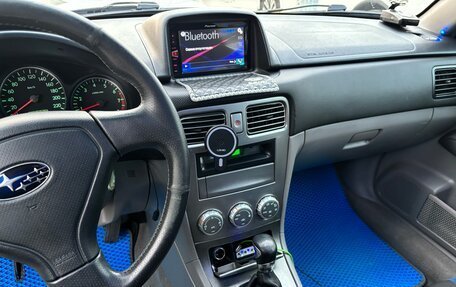Subaru Forester, 2004 год, 615 000 рублей, 3 фотография