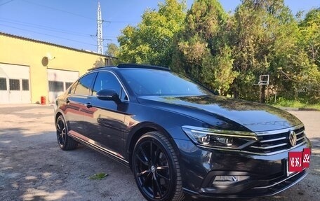 Volkswagen Passat B8 рестайлинг, 2019 год, 2 499 000 рублей, 1 фотография