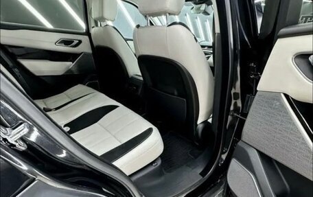 Land Rover Range Rover Velar I, 2018 год, 3 320 000 рублей, 5 фотография