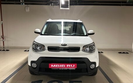 KIA Soul II рестайлинг, 2017 год, 1 370 000 рублей, 2 фотография
