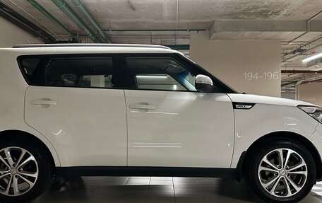 KIA Soul II рестайлинг, 2017 год, 1 370 000 рублей, 7 фотография