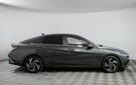Hyundai Elantra, 2023 год, 2 330 000 рублей, 4 фотография