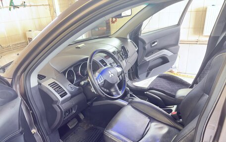 Mitsubishi Outlander III рестайлинг 3, 2012 год, 1 250 000 рублей, 7 фотография