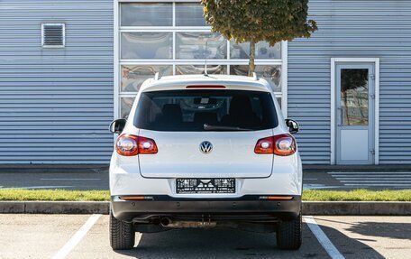 Volkswagen Tiguan I, 2009 год, 895 000 рублей, 5 фотография