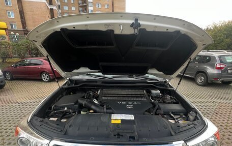 Toyota Land Cruiser 200, 2012 год, 3 900 000 рублей, 4 фотография
