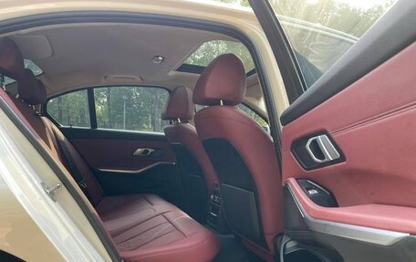 BMW 3 серия, 2022 год, 2 850 000 рублей, 13 фотография