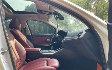 BMW 3 серия, 2022 год, 2 850 000 рублей, 12 фотография