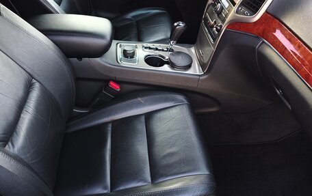 Jeep Grand Cherokee, 2012 год, 2 100 000 рублей, 11 фотография