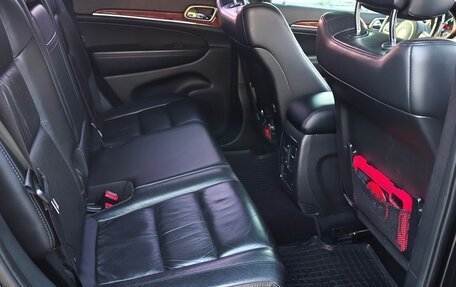 Jeep Grand Cherokee, 2012 год, 2 100 000 рублей, 12 фотография