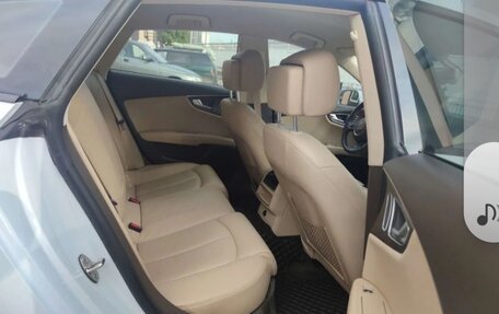 Audi A7, 2011 год, 2 200 000 рублей, 7 фотография