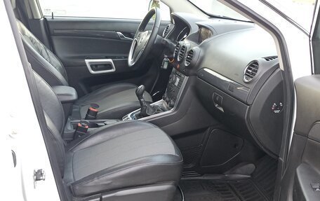 Opel Antara I, 2014 год, 1 250 000 рублей, 16 фотография