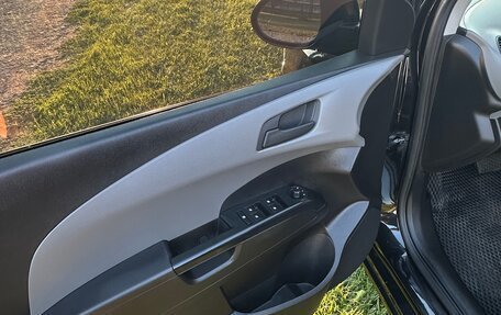 Chevrolet Aveo III, 2013 год, 720 000 рублей, 11 фотография