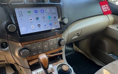 Toyota Highlander III, 2008 год, 1 700 000 рублей, 8 фотография