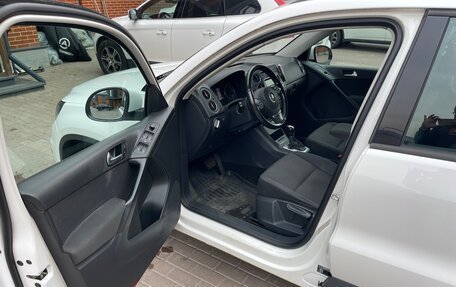Volkswagen Tiguan I, 2012 год, 980 000 рублей, 10 фотография