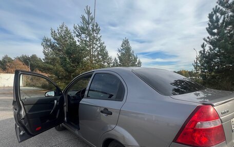 Chevrolet Aveo III, 2010 год, 340 000 рублей, 6 фотография