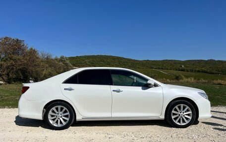 Toyota Camry, 2014 год, 1 700 000 рублей, 4 фотография
