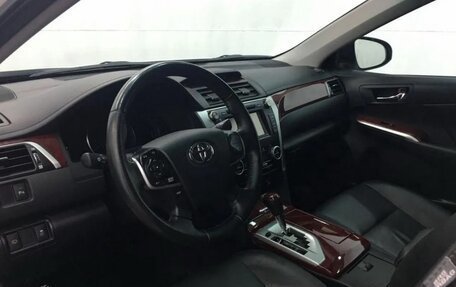 Toyota Camry, 2014 год, 1 700 000 рублей, 14 фотография