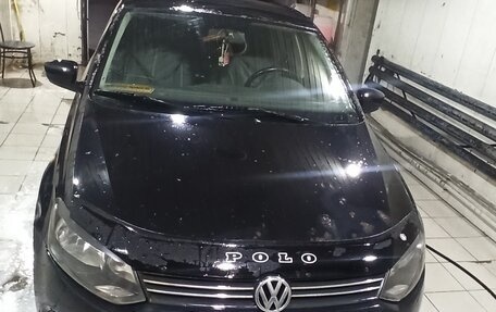 Volkswagen Polo VI (EU Market), 2011 год, 370 000 рублей, 1 фотография