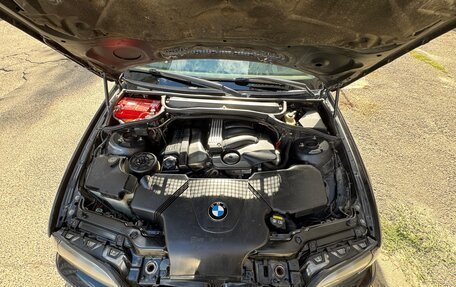 BMW 3 серия, 2002 год, 700 000 рублей, 13 фотография