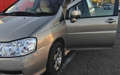 Nissan Prairie III, 2003 год, 520 000 рублей, 4 фотография