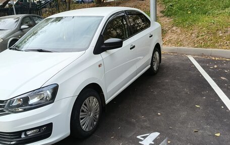 Volkswagen Polo VI (EU Market), 2017 год, 1 000 050 рублей, 2 фотография