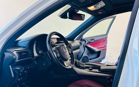 Lexus IS III, 2018 год, 3 200 000 рублей, 15 фотография