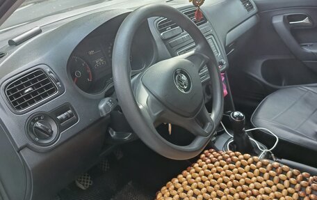 Volkswagen Polo VI (EU Market), 2017 год, 1 000 050 рублей, 9 фотография
