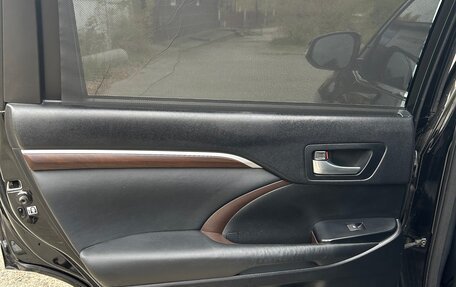 Toyota Highlander III, 2015 год, 2 530 000 рублей, 12 фотография
