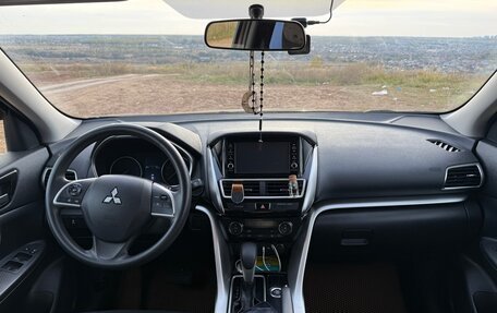 Mitsubishi Eclipse Cross, 2018 год, 1 700 000 рублей, 8 фотография