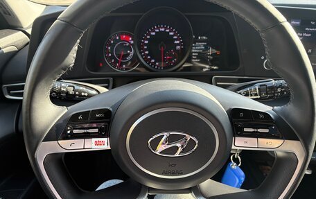 Hyundai Elantra, 2021 год, 2 300 000 рублей, 8 фотография