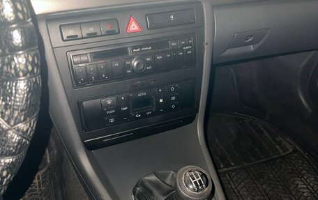 Audi A4, 1999 год, 270 000 рублей, 5 фотография