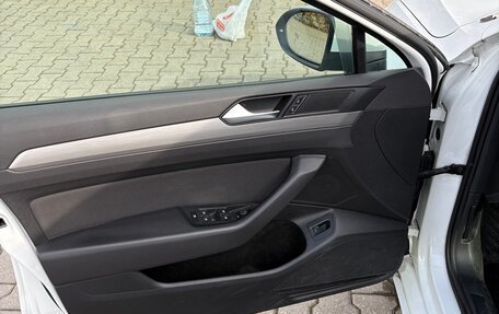 Volkswagen Passat B8 рестайлинг, 2016 год, 1 620 000 рублей, 6 фотография