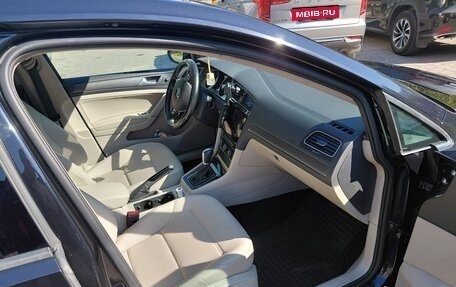 Volkswagen Golf VII, 2019 год, 1 300 000 рублей, 2 фотография