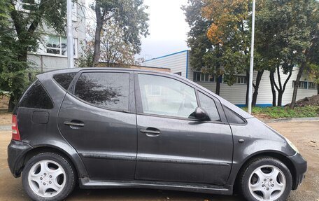 Mercedes-Benz A-Класс, 2001 год, 250 000 рублей, 2 фотография
