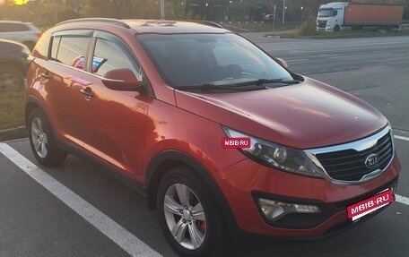 KIA Sportage III, 2011 год, 990 000 рублей, 2 фотография