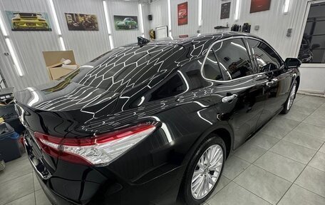 Toyota Camry, 2019 год, 2 900 000 рублей, 3 фотография