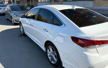 Hyundai Sonata VII, 2018 год, 2 050 000 рублей, 6 фотография