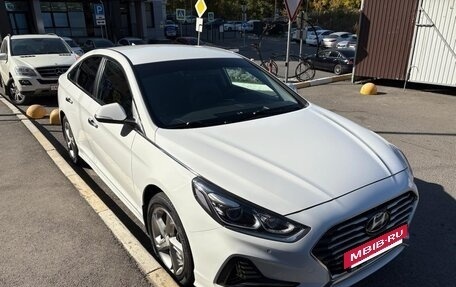 Hyundai Sonata VII, 2018 год, 2 050 000 рублей, 2 фотография