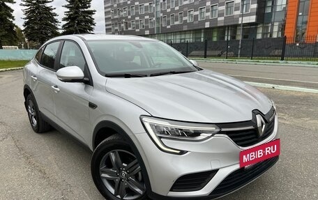 Renault Arkana I, 2021 год, 1 970 000 рублей, 2 фотография