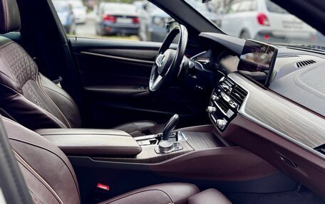BMW 5 серия, 2020 год, 5 400 000 рублей, 9 фотография