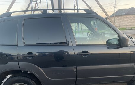 Chevrolet Niva I рестайлинг, 2019 год, 835 000 рублей, 3 фотография