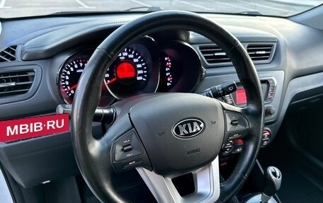KIA Rio III рестайлинг, 2013 год, 1 200 000 рублей, 19 фотография
