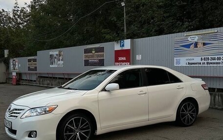 Toyota Camry, 2010 год, 1 200 000 рублей, 3 фотография