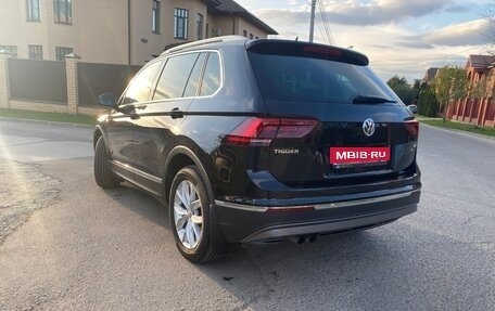 Volkswagen Tiguan II, 2017 год, 2 700 000 рублей, 6 фотография