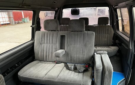Mitsubishi Delica III, 1993 год, 800 000 рублей, 2 фотография