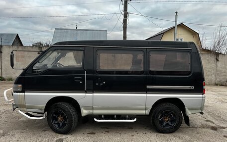 Mitsubishi Delica III, 1993 год, 800 000 рублей, 13 фотография