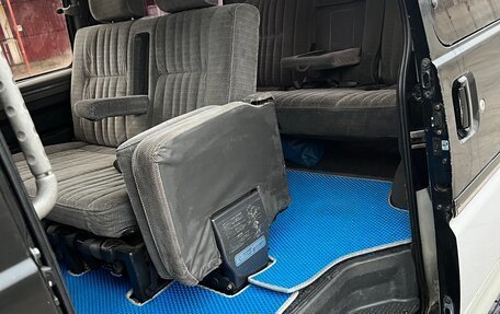 Mitsubishi Delica III, 1993 год, 800 000 рублей, 3 фотография