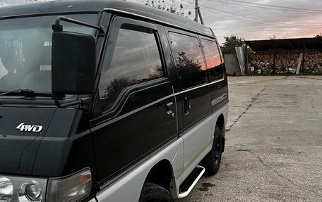 Mitsubishi Delica III, 1993 год, 800 000 рублей, 30 фотография