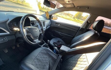 Hyundai Solaris II рестайлинг, 2019 год, 1 000 000 рублей, 6 фотография