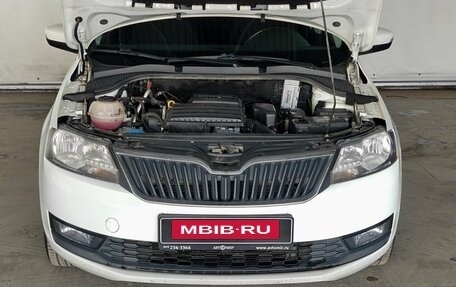 Skoda Rapid I, 2017 год, 1 290 000 рублей, 8 фотография